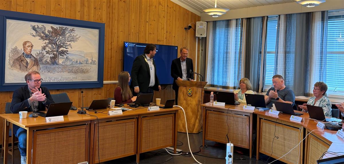 Ny kommunedirektør takker for tilliten - Klikk for stort bilde
